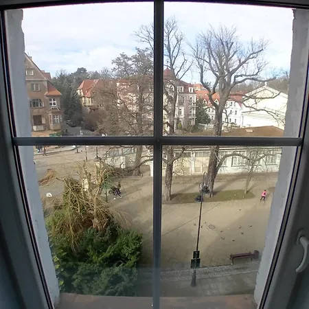 Appartamento W Parku Przy Teatrze Szczawno-Zdroj Esterno foto