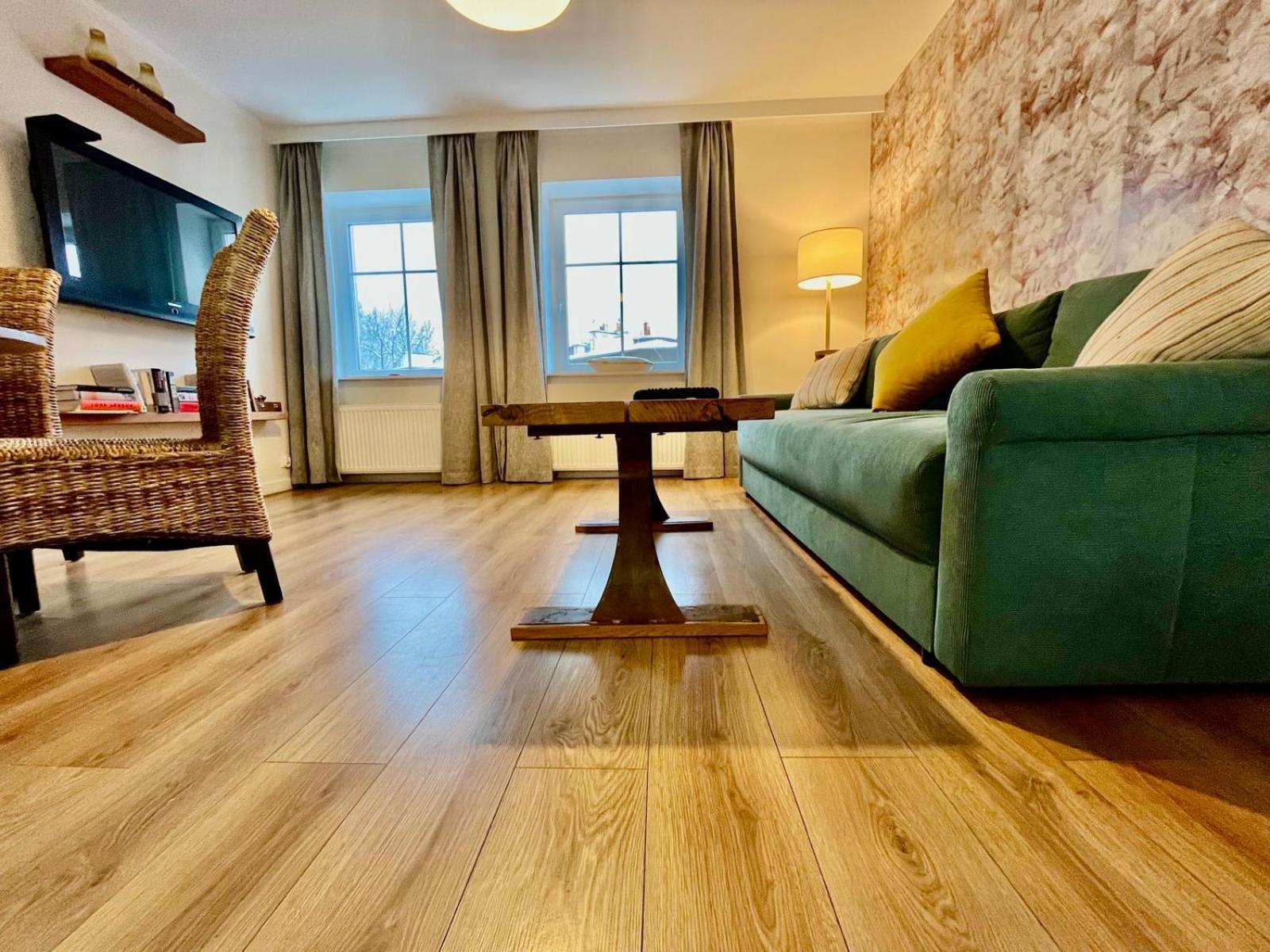 W Parku Przy Teatrze Apartment Szczawno-Zdroj